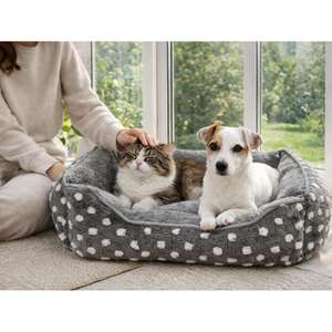 Cuccia per animali Yommy in peluche con design a pois, base antiscivolo imbottita, 3 misure per cani e gatti - Product Image 1