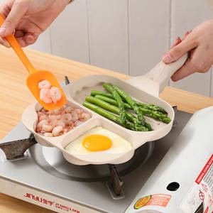 กระทะไมฟานสโตนแบบสามรู กระทะสเต็กทรงสี่เหลี่ยม กระทะทำอาหารเช้าสำหรับใช้ในครัวเรือน พร้อมแม่พิมพ์รูปหัวใจ - Product Image 4