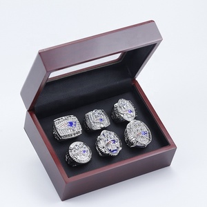 Set di 6 Anelli dei New England Patriots, Anelli del <span class=keywords><strong>Campionato</strong></span> con Tom Brady, Set con Scatola Regalo - Product Image 3