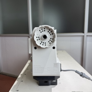 จักรเย็บผ้าอุตสาหกรรม RONMACK RM-2284D แบบไดเร็คไดร์ฟ ความเร็วสูง แบบเตียงราบ ควบคุมด้วยมือ สำหรับงานเย็บซิกแซก เหมาะสำหรับโรงงานเสื้อผ้า - Product Image 3
