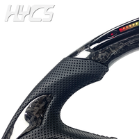Accessoires intérieurs automobiles Volant de course personnalisé en fibre de carbone avec LED pour Chrysler 300C/300 Dodge Charger Challenger