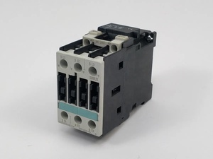 Nouveau module de relais d'origine 3RT1046-3AP00 3RT1055-6AP36 Relais 3RT1016-1BB41 3RT1025-1BB40 3RT1076-6AP36 Relais - Product Image 5