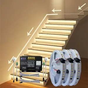 Sensor de movimiento inteligente LED Escalera Luz de tira de LED blanco cálido tira de LED de agua corriente inteligente que fluye tira de LED