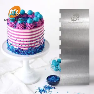 Ak pente de decoração de bolo em aço inoxidável, logotipo personalizado, raspadores de metal, ferramentas de confeiteiro, creme de manteiga, bolo, alisador