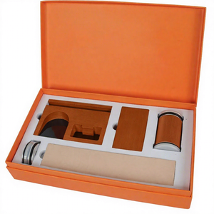 Kit d'affûtage de couteaux GILLY - Ensemble magnétique 6 pièces diamant et céramique avec guide d'angle 15/20, 4 disques, en cuir, écologique, taille moyenne - Product Image 1