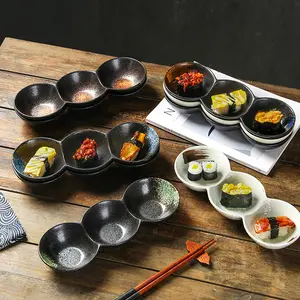 Japanischer Stil Keramik drei-Raster-Schüssel Restaurant Soße kleiner Teller Obst Snack Vorspeise serviertes Gericht für Hotel