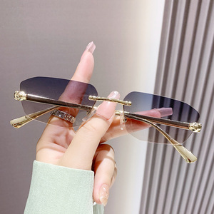 Frameless Polygonal <b>Sunglasses</b> Black Pc Lens Uv400 Unisex Retro Leopard Head Metal <b>Sunglasses</b> - Product Image 2