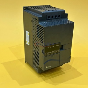 Variateur de fréquence VFD série E d'origine, nouveau, VFD055E43A, 0,55 kW, 0,75 CV, 460 VAC, 13 A, en stock - Product Image 5