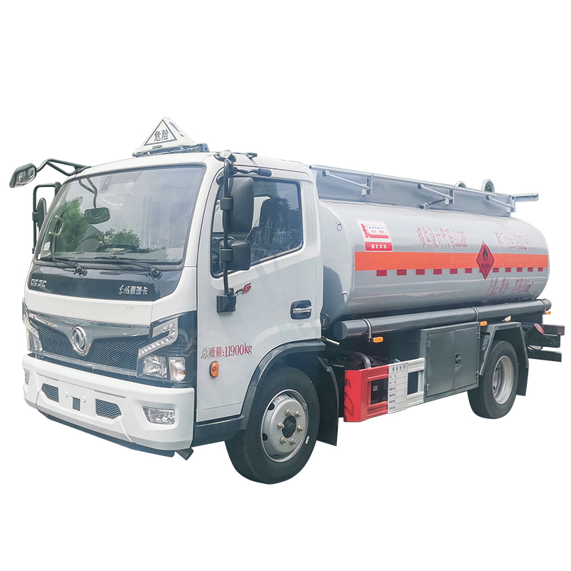 Brand new capacity oil bowser 6000 liters fuel tanker truck with dispenser and flow meter