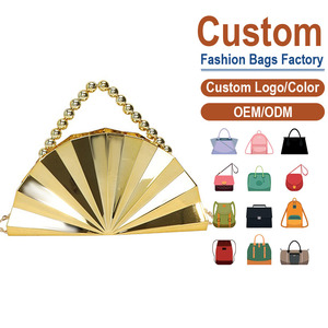 Elegante Bolso de Mano de Acrílico en Forma de Abanico, Bolso Bandolera Geométrico Chic con Correa de Cadena Versátil, Fabricante de Bolsos - Product Image 1