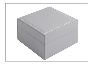 Boîte à montre carrée en cuir PU avec logo personnalisé de luxe, emballage élégant pour les magasins et boutiques de montres - Product Image 4