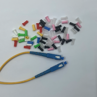Penutup Debu Ferrule SC 2.5mm Konektor Serat Optik Anti-debu 5g Garansi 5 Tahun Tali Pengaman Anti-hilang untuk Kabel Patch SC FTTH Telekomunikasi