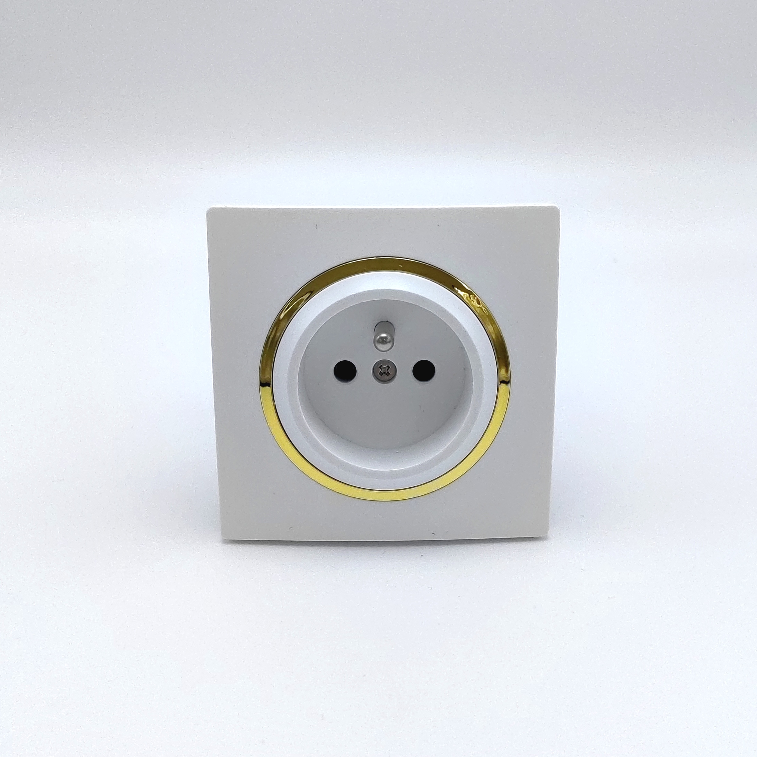 UPS socket outlet child protection