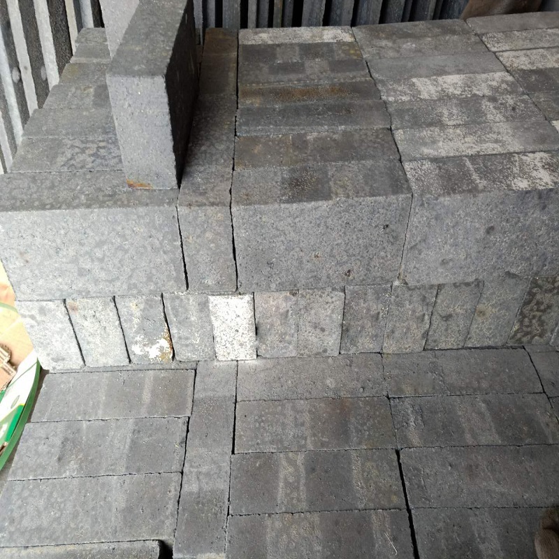 High Performance Refractory Brick Alumina Magnesia Carbon Brick