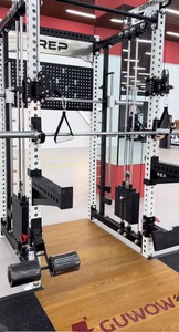 Máquina Smith <span class=keywords><strong>con</strong></span> Polea Trasera Media Jaula de Sentadillas y <span class=keywords><strong>Rack</strong></span> de Potencia Completo Equipo de Gimnasio Multifuncional para Fitness - Product Image 6