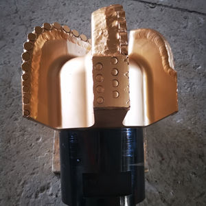 Fábrica 15 1/2 Polegada 5 asas <span class=keywords><strong>PDC</strong></span> <span class=keywords><strong>Bit</strong></span> Oil Well Drill Bits 7 5/8 REG IADC <span class=keywords><strong>S223</strong></span> - Product Image 5