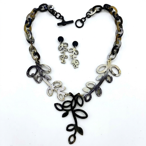 Collar de Cuerno de Búfalo de la Mejor Calidad, Artesanía Natural Elegante para Bodas y Fiestas, Alta Demanda, Precios al por Mayor, M. R. S. EXPORTS - Product Image 1