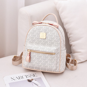 Nouvelles tendances 2026 : Sacs cadeaux miniatures personnalisés en cuir PU style preppy avec motifs imprimés, sans logo, pour femmes - Product Image 2