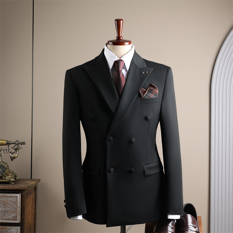 Nero (abito + pantaloni eleganti)