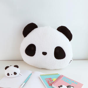 Oreiller en peluche douce Paorang, confortable, 100% polyester, personnage de dessin animé mignon, lavable, pour la maison, la voiture, la chambre à coucher, le bureau, cadeau - Product Image 1