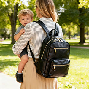 Fabricant de sacs à couches multi-poches en similicuir végan de qualité supérieure personnalisés sac à dos pour mamans lingettes pour vêtements de bébé biberons - Product Image 6