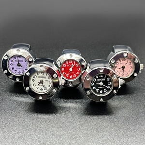 Relojes <span class=keywords><strong>de</strong></span> Anillo al por Mayor - Reloj <span class=keywords><strong>de</strong></span> Dedo Elástico <span class=keywords><strong>de</strong></span> Cuarzo Chapado en Oro y Plata para Reventa, Listo para Dropshipping - Product Image 3