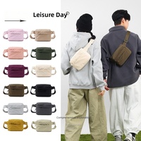 Sac banane de voyage premium à texture plissée, sac à bandoulière, pochette quotidienne multi-poches, sac de voyage, sac banane