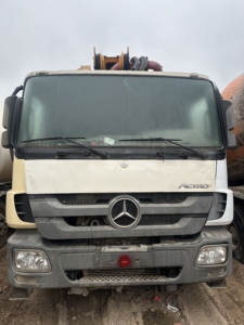 Camión Bomba de Concreto Diésel <span class=keywords><strong>Mercedes</strong></span>-<span class=keywords><strong>Benz</strong></span> Schwing Usado, Año 2014, Configuración 6X4, 50m, Productividad 22m/h, Motor - Product Image 1