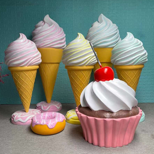 Statue géante en résine en forme de cornet de crème glacée fondant, artisanat, mobilier, publicité, accessoires photographiques, sculpture de bonbons et sucettes, faite à <span class=keywords><strong>la</strong></span> main - Product Image 6