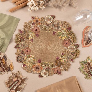 Sets de table ronds perlés de bonne qualité, faits à la main, brodés, pour tables de salle à manger et de cuisine, disponibles au meilleur prix - Product Image 6