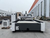 Découpeuse laser à fibre CNC pour tôles d'aluminium de 25 mm et 4 mm – Une machine laser à fibre économique