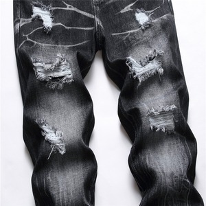 جينز رجالي أزرق فاتح للخريف كاجوال سادة بفتحة متوسطة ممزق ساق مستقيمة مقاس كبير سروال الشارع الدينيم المغسول - Product Image 4