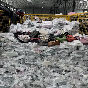Bolsos de Marca Usados al por Mayor de Fábrica A18 en Fardos, Bolsos de Mano de Marca de Segunda Mano, Bolsos de Diseñador de Alta Calidad Seleccionados para Damas - Product Image 1