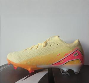 Chaussures de sport pour hommes, chaussures de football pour hommes, nouvelles chaussures de football, chaussures de football pour terrain synthétique, <span class=keywords><strong>crampons</strong></span> de football personnalisés - Product Image 1
