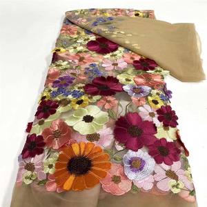 Nouveau Designer Big Flora Dentelle Tissu 100% Polyester Sergé Style avec Motif Brodé Couleur Personnalisée Robe de Bienvenue pour les Filles - Product Image 4