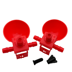 Bebedero de Plástico Automático Rojo de Bajo <span class=keywords><strong>Precio</strong></span> <span class=keywords><strong>para</strong></span> Pollos, Loros, Palomas y Aves de Corral - Product Image 1