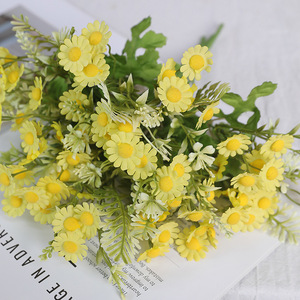 Bouquet de fleurs artificielles en soie Ruilisi, camomille, orange et jaune, pour la décoration de la maison et les mariages - Product Image 3