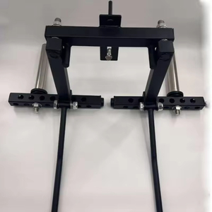 Accessoire d'entraînement universel en acier pour poulie à charge libre, pour exercices de pectoraux, extension de bras et élévation latérale des bras - Product Image 5