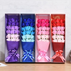 Coffret cadeau pour la Journée de la femme et la fête des mères, 18 <span class=keywords><strong>roses</strong></span> en savon, <span class=keywords><strong>activité</strong></span> créative et bouquet cadeau d'anniversaire - Product Image 1