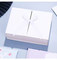 Boîte à bijoux rose de luxe gaufrée, écologique, pour cadeaux d'anniversaire, avec ruban magnétique pliable et nœud, en carton rigide pliable
