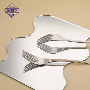Set di posate in acciaio inossidabile 201 con 5 modelli, design dorato, posate con motivo a strisce, design moderno, forchetta da cena, cucchiaio da tè - Product Image 5