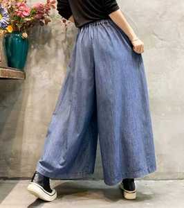 2025 pantalones de pierna ancha de mezclilla primavera nueva moda personalidad bloque de Color desgastado culottes de gran tamaño pantalones recortados mujeres - Product Image 4