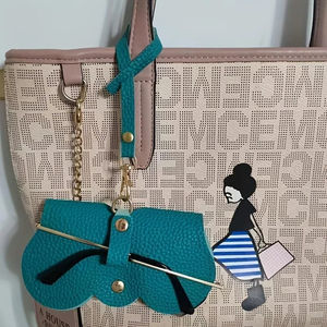 ליצ 'י מובלט משקפיים כיסוי חמוד תלוי משקפי שמש, קריאת משקפיים אחסון תיק נסיעות נייד מחזיק משקפיים - Product Image 3