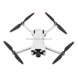 8pcs/4 pares Drone Props Hélices Baixo Ruído 8pcs Hélices Drone Leve Hélice de Liberação Rápida para DJI Mini <span class=keywords><strong>3</strong></span> Pro - Product Image 4