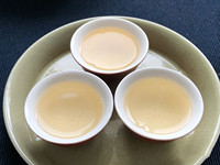 Thé en vrac fraîchement mélangé du Japon de thé de saveur de perle de dragon de jasmin de la Chine