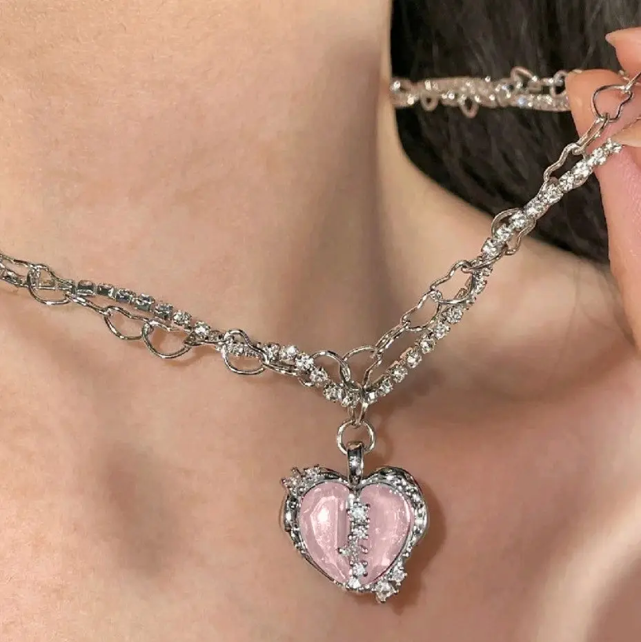 Модное ожерелье с подвеской в виде разбитого сердца с кристаллами циркона