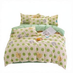 Parure de lit double 4 pièces en tissu brossé doux pour la peau avec impression et teinture actives, idéale pour dortoir - Product Image 1