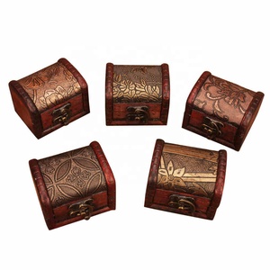 Wood Handmade Lock Box Storage Organizer Jewelry Bracelet Pearl Case Gift Vintage European wooden box