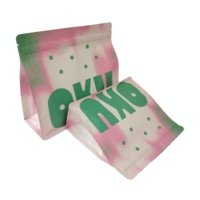 Sac à café personnalisé de qualité supérieure à fond plat avec valve unidirectionnelle et fermeture éclair à sécurité enfant, plus une encoche de déchirement pratique
