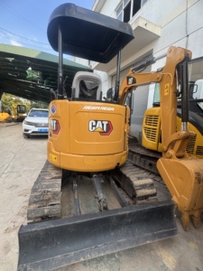 Excavadora CAT 302 de 2 Toneladas, 95% Nueva, Original, con EPA y CE, Excavadora Usada Cat 302, Mini Excavadora Original CAT 302 - Product Image 4